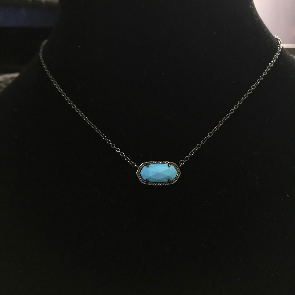 NWOT Kendra Scott Elisa Necklace, 15